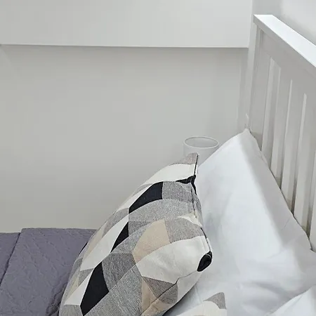 Caronda Design Loft Apartamento