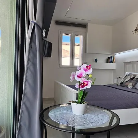 Caronda Design Loft *